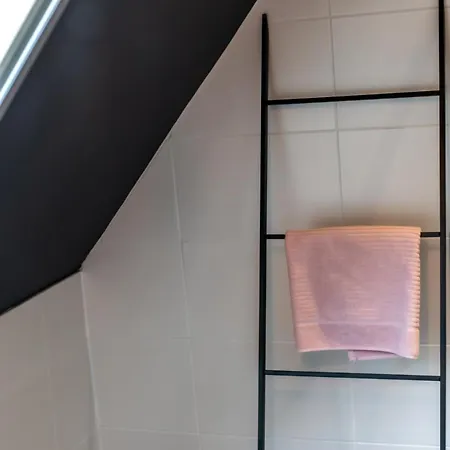 Complete Dichtbij Hoorn En Alkmaar Frühstückspension